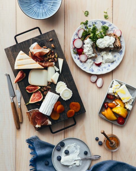 How to consume Agropur Chèvre des Alpes fine cheese How to consume Agropur Chèvre des Alpes fine cheese